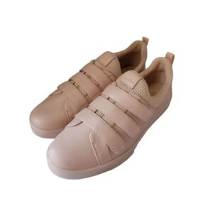 Calvin Klein Velcro Sneakers 6 Nude Pink